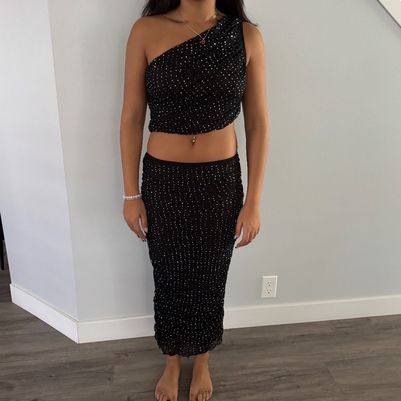 Zara rhinestone top with skirt - Picture 5 of 5